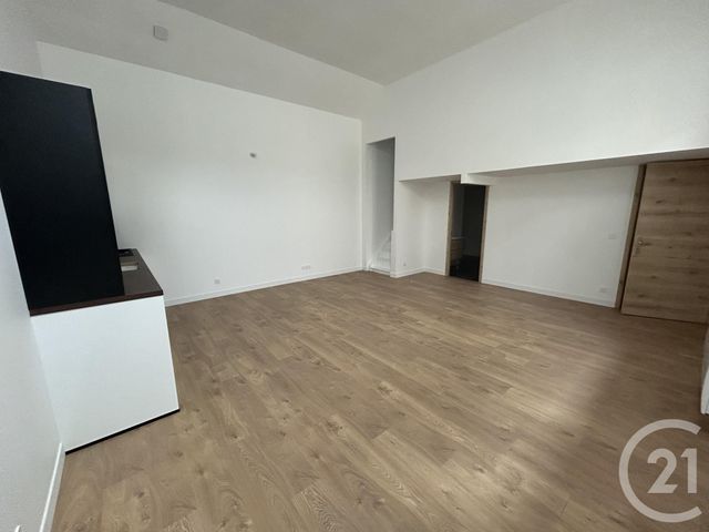 Appartement F4 à vendre - 4 pièces - 84.0 m2 - LA FERTE ALAIS - 91 - ILE-DE-FRANCE - Century 21 J.M. Conseil